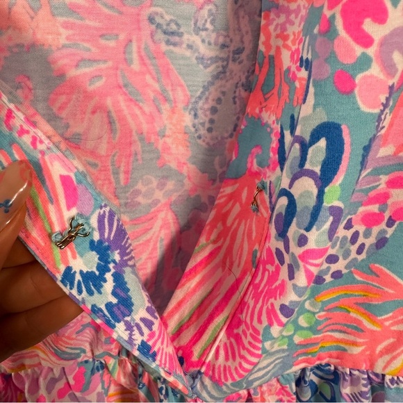 Lilly Pulitzer Babydoll Peplum Tunic, Multi Pink/Blue Reef Print (S) V-Neck - Picture 10 of 11